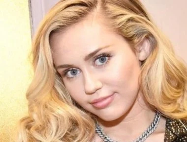 Miley Cyrus: Το συγκινητικό tweet για το σπίτι της που κάηκε στις φωτιές της Καλιφόρνιας (φωτο)